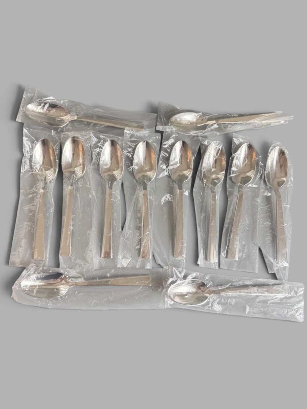 Wedgwood Oneida Fulcrum Set of 12 Glossy Soup Dessert Spoons 18/10 Stainless NEW
